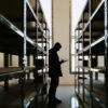 E-commerce, apparaten, consumptiegoederen, dieren, distribueren, distributiecentrum, doorverkopen, drank, exportbedrijf, exporteren, genotmiddelen, grondstoffen, halffabrikaten, handelen, handelshuis, horecagroothandel, importbedrijf, importeren, installaties, internethandel, internetverkoop, koelveem, landbouwproducten, logistiek, machines, magazijn, non-food, opslaan, overslagbedrijf, schoonmaakbedrijf, transporteren, tuinbouwproducten, veembedrijf, veetransport, vervoeren, voedingsmiddelen, vrieshuis, webshop, werktuigen