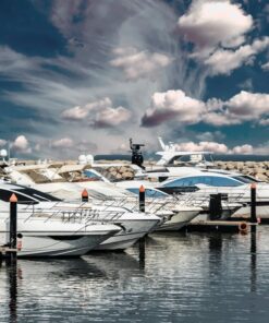 afmeervoorziening, ligplaats, passantenhaven, pleziervaart, pleziervaartuig, waterstalling, winterstalling, zeehaven