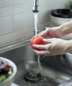 afvoeren, afwaswater, beroepsvaart, huishoudelijk afvalwater, pleziervaart, riolering, rioolwater, spoelwater, toiletwater, vuilwater, waswater