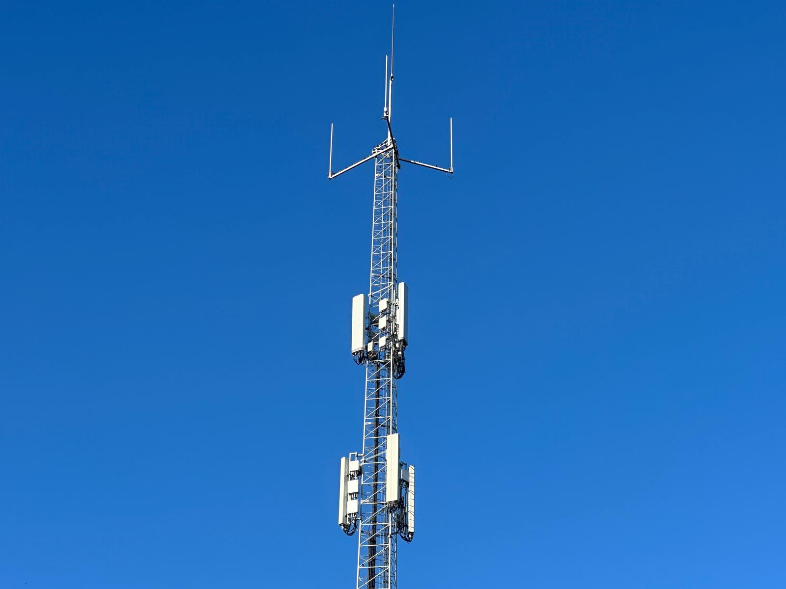 Verken jouw idee Zendmast plaatsen